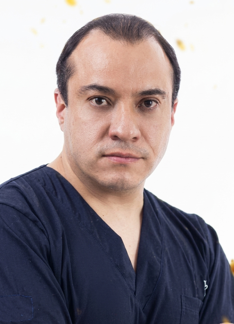 Dr. Santiago Prado 